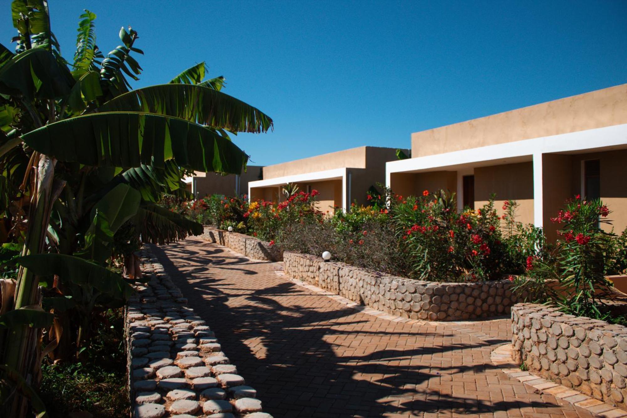 Oasis Blu Beach Resort-Adults Only Nungwi Bagian luar foto