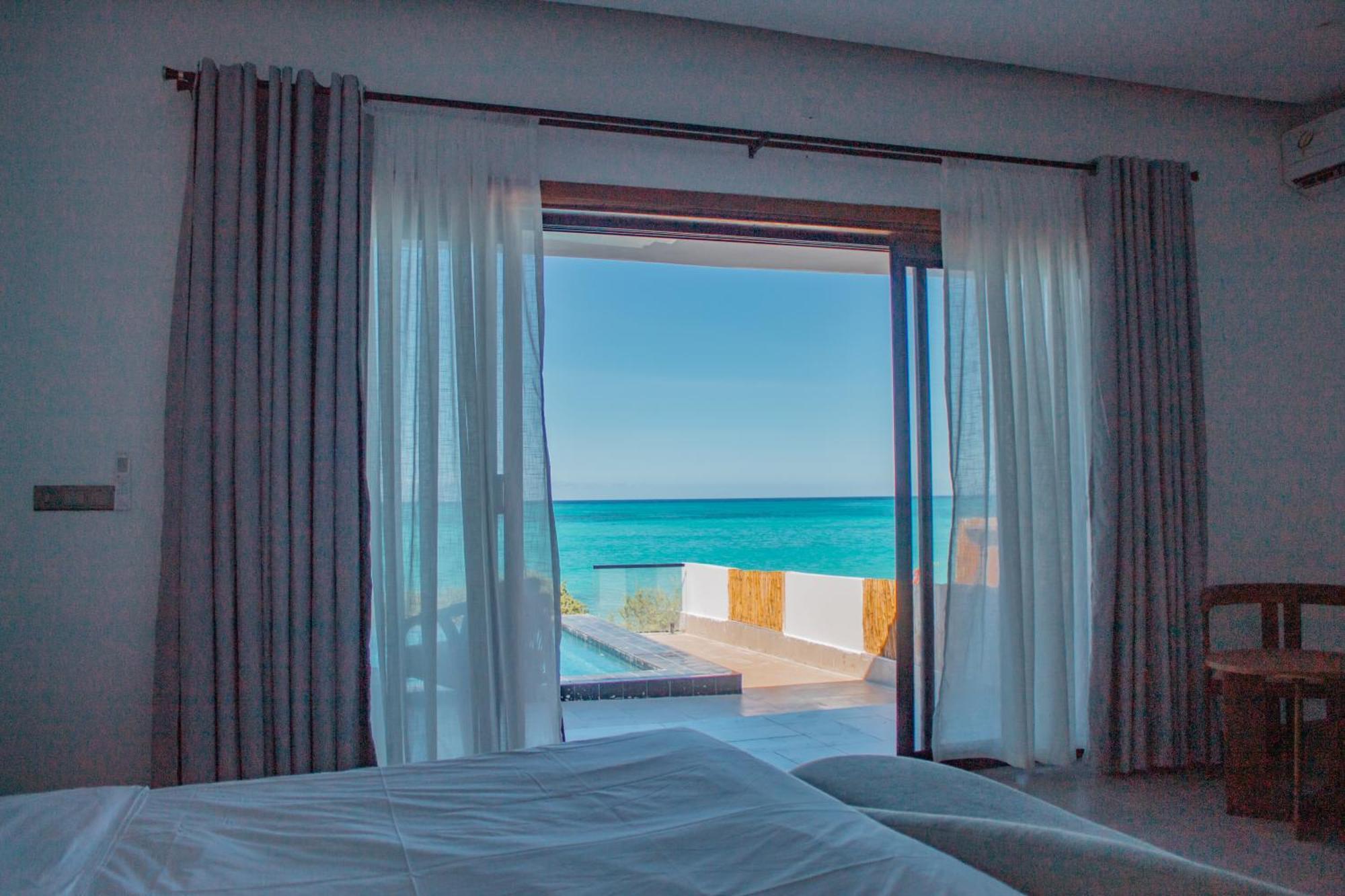 Oasis Blu Beach Resort-Adults Only Nungwi Bagian luar foto
